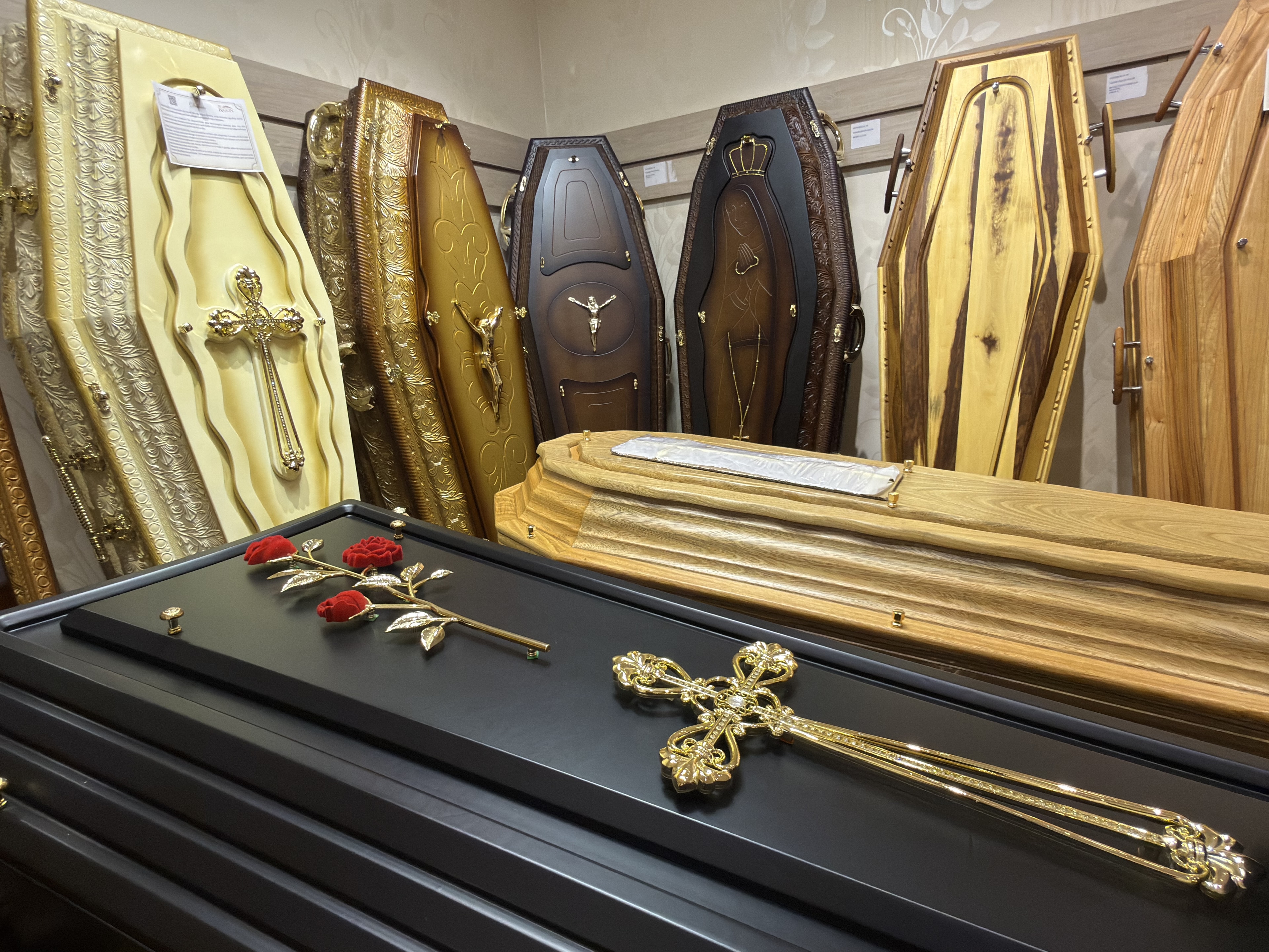 Cerimônia de despedida cuidadosamente preparada pela Funerária São Benedito